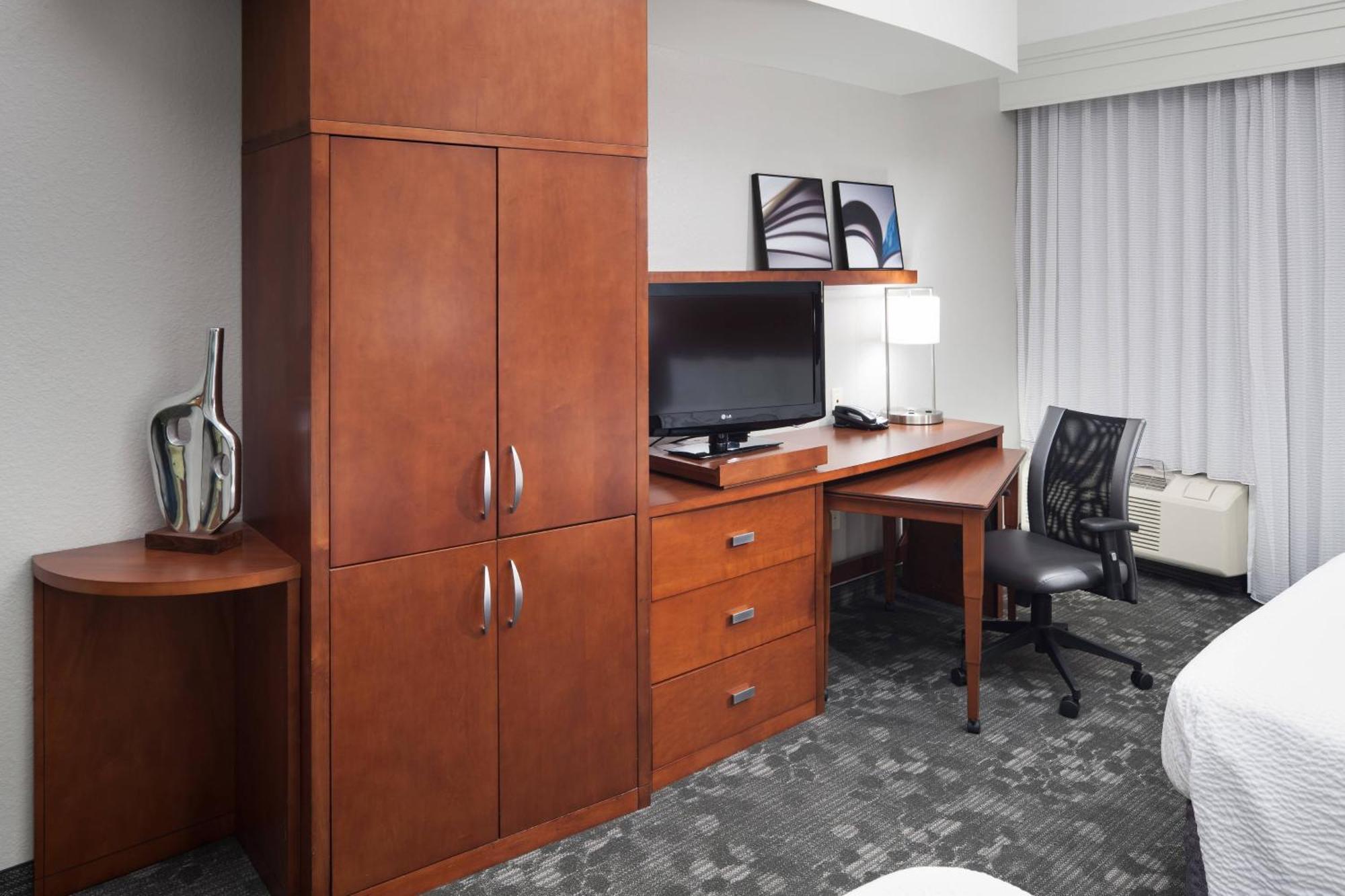 Courtyard By Marriott Birmingham Trussville Zewnętrze zdjęcie